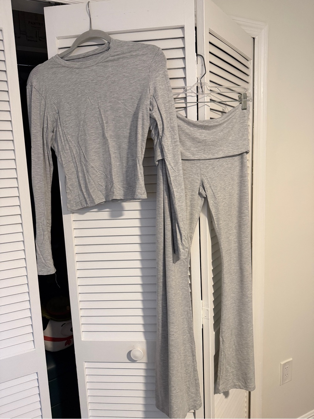 Amazon Women's Gray Lounge Set - Long Sleeve Top & Fold-Over Waist Pants